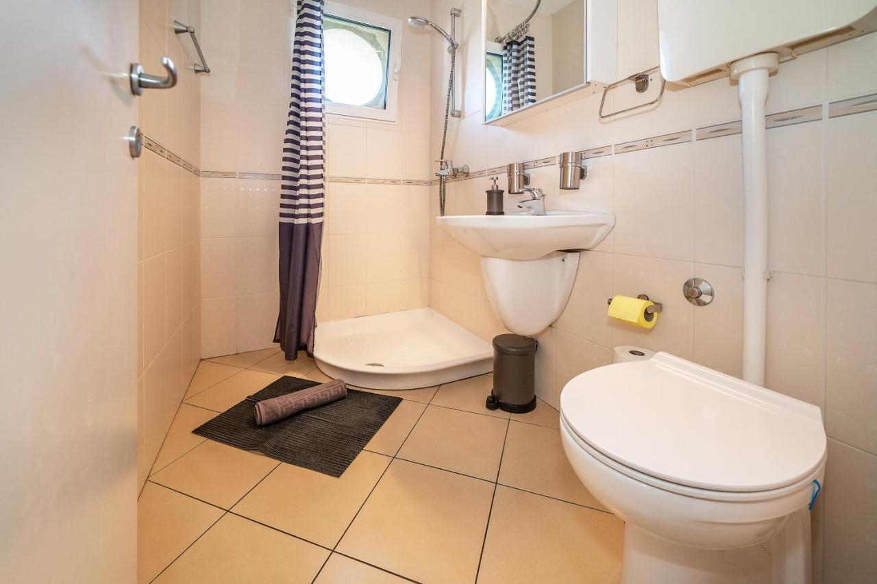 Apartment Jelka 2 คิร์ก ภายนอก รูปภาพ